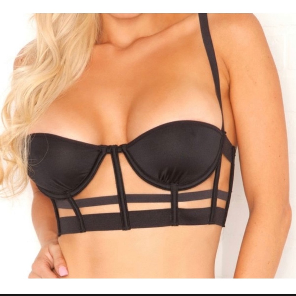 🌸 Black bra by Pink Lipstick (Demi Cup)